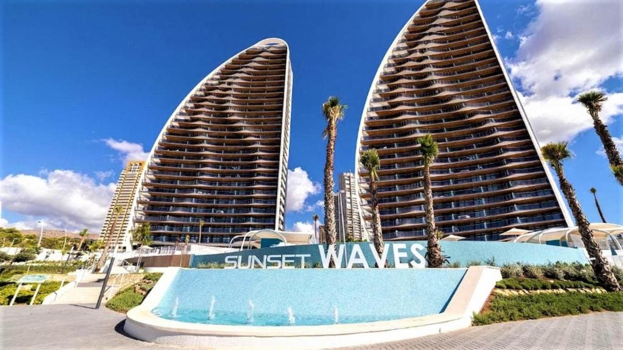 Apartamentos Sunset Waves By Sonneil Rentals Benidorm Dış mekan fotoğraf